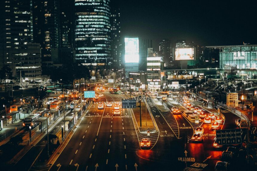 La Metamorfosis de KakaoBank: De Neobanco a Super-App, la Estrategia Coreana que Define el Futuro de la Banca Global