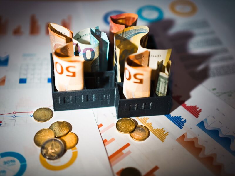 The ECB Between a Rock and a Hard Place: Rates on Hold Amid Energy Stagflation