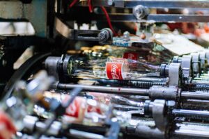 Por qué la industria pesa cada vez menos en la economía española