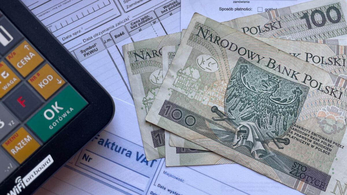 Regularización de cuotas RETA y Veri*factu: los impuestos que muchos autónomos no esperaban en 2026