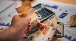 La economía española se enfría en 2026: la desaceleración más intensa en dos décadas