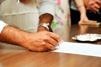 Crear una SL en España siendo extranjero: costes, plazos e impuestos