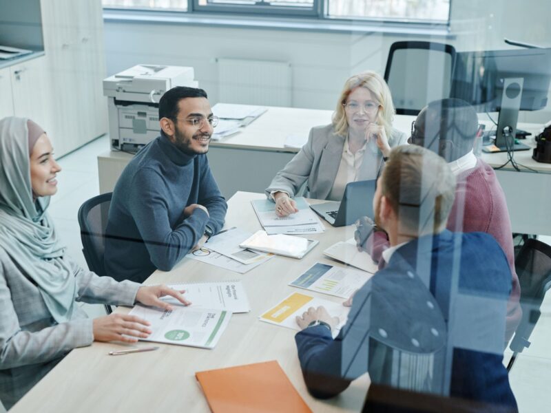 La leadership globale di poche aziende non deve far dimenticare l’abbandono delle PMI spagnole