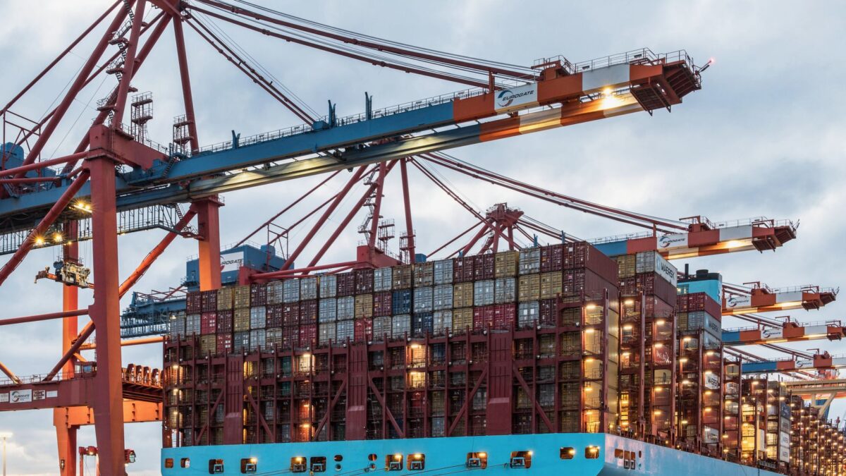 IVA intracomunitario: cómo comprar y vender en la UE sin sustos (ROI, 349 y autorrepercusión)